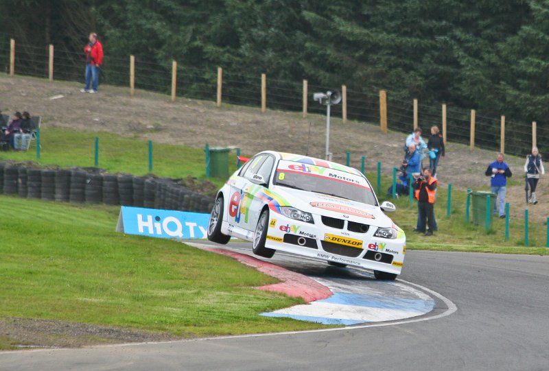 BTCC_races_Knockhill_August_26th_2012 (2).jpg